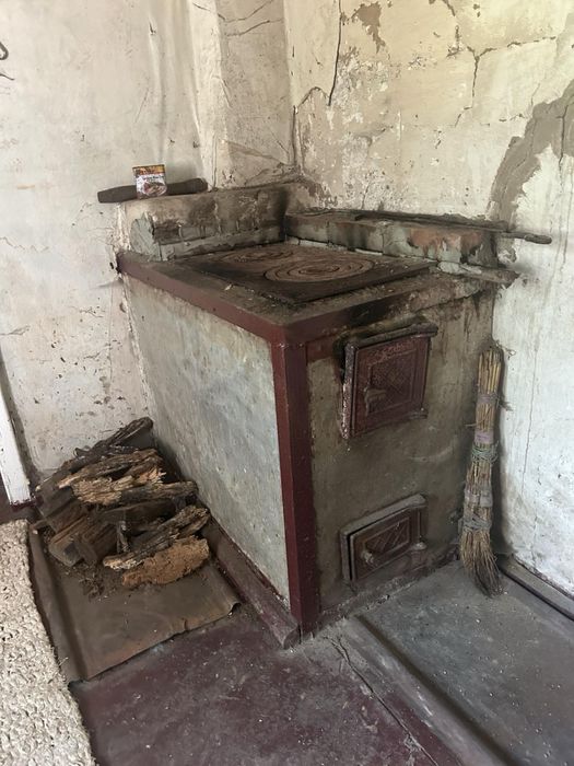 Продам дом в н.п. Барчаны Люботинской громады Харковского района.