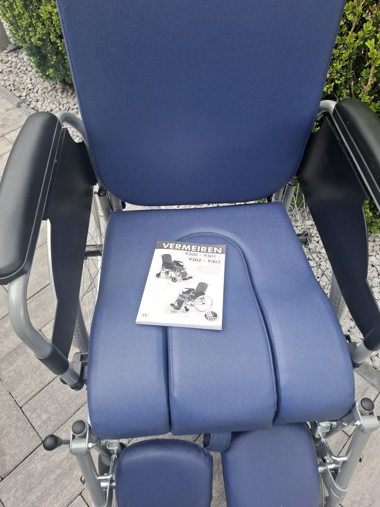Wózek toaletowy aluminiowy