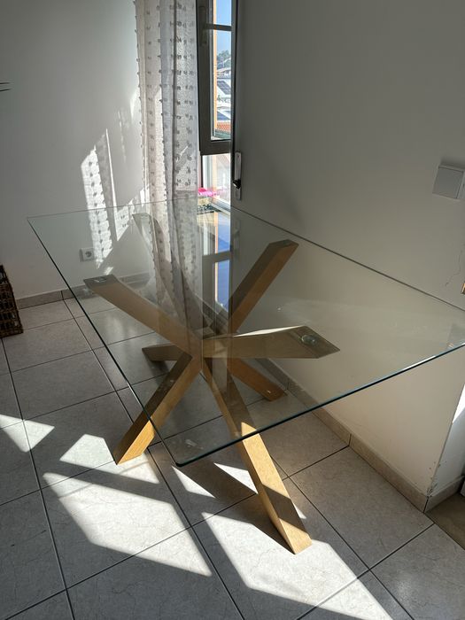 Mesa de sala de jantar