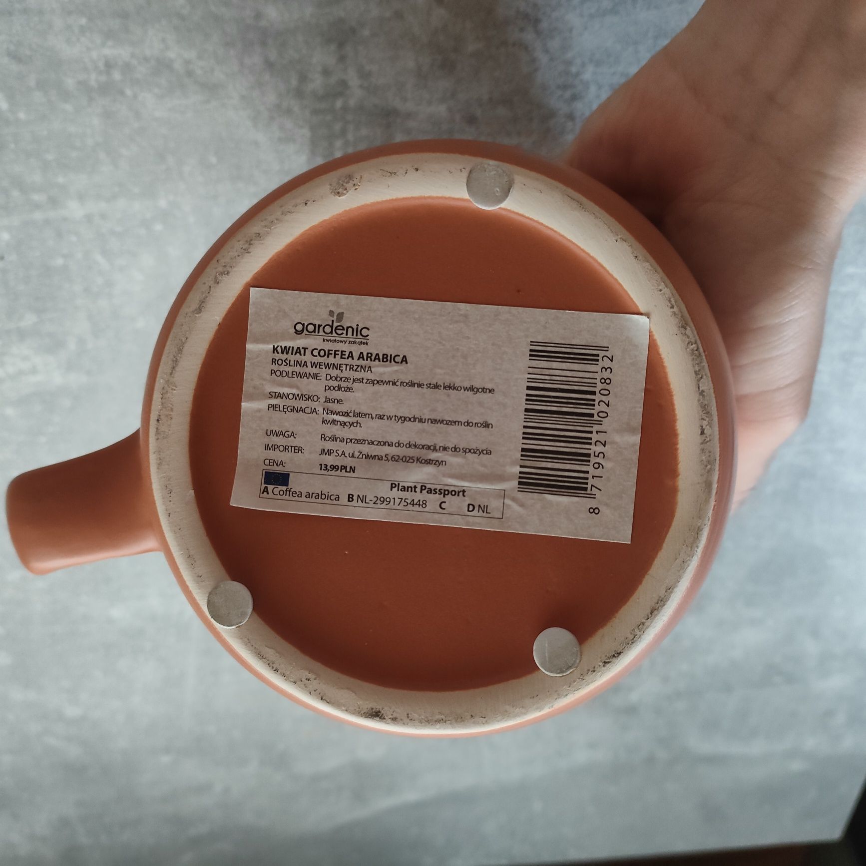 Duży kubek z napisem coffee