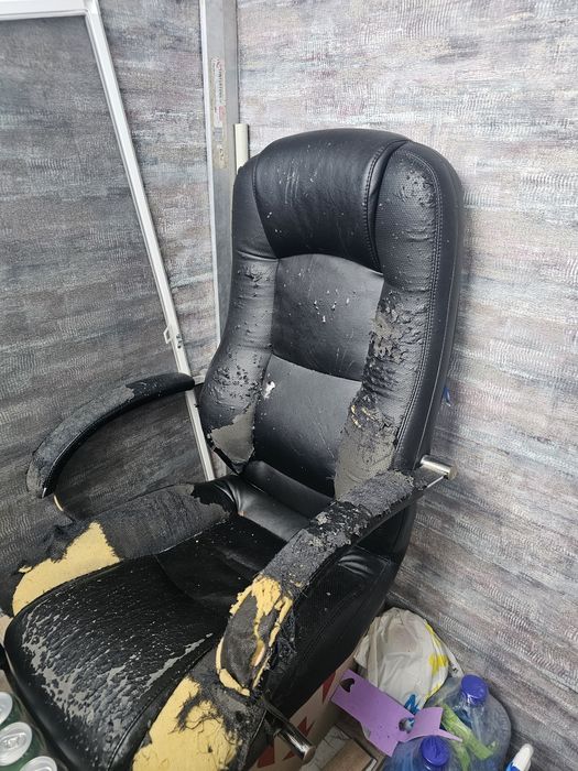 Кресло офисное под реставрацию