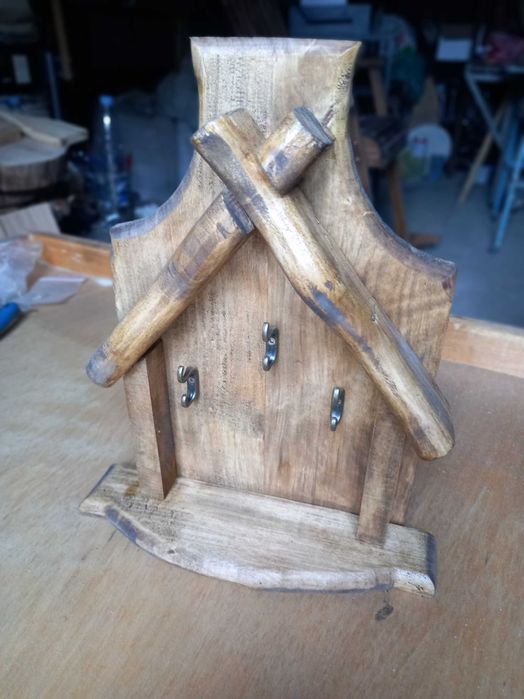 Ключниці з дерева