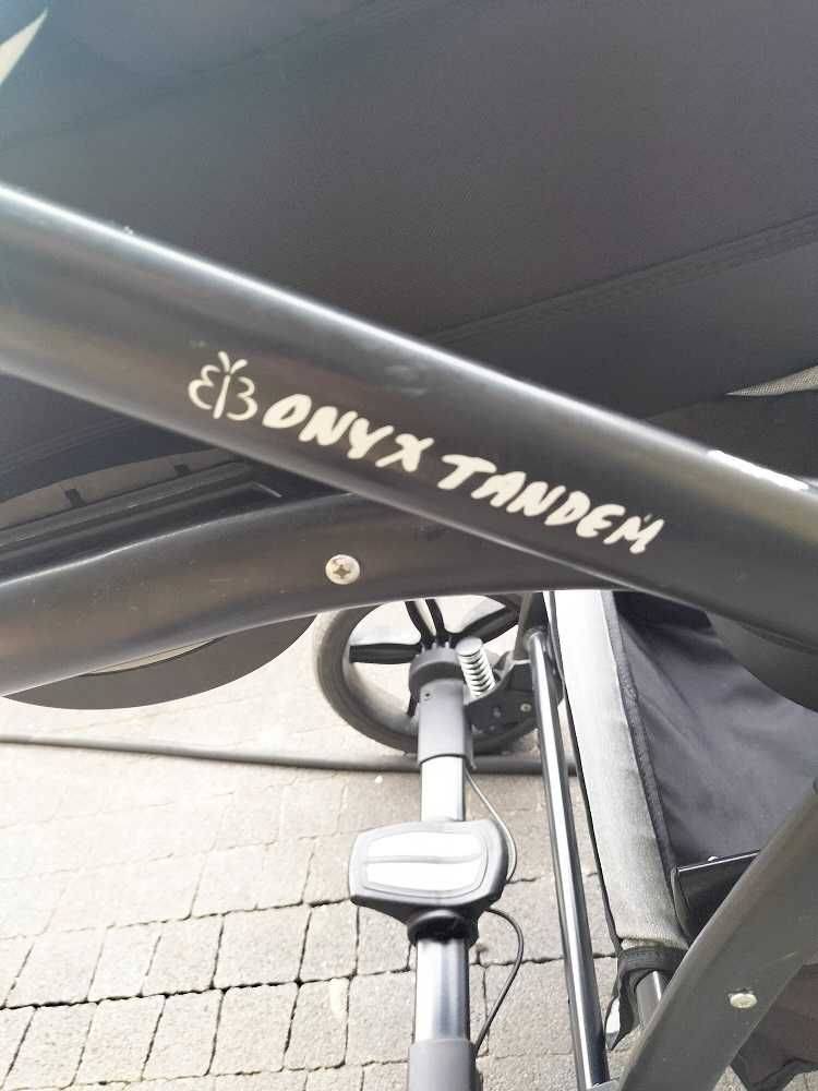 Wózek bliźniaczy jeden za drugim gondola