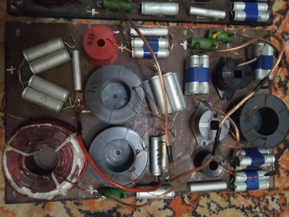 Акустические фильтра для трёх полосной АС от Кливер,Корвет.100 гдн 3-8