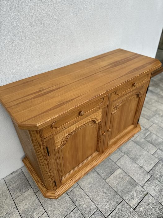 Komoda /Kredens ZEFAM PRL – odnowiona, drewno sosnowe, vintage retro