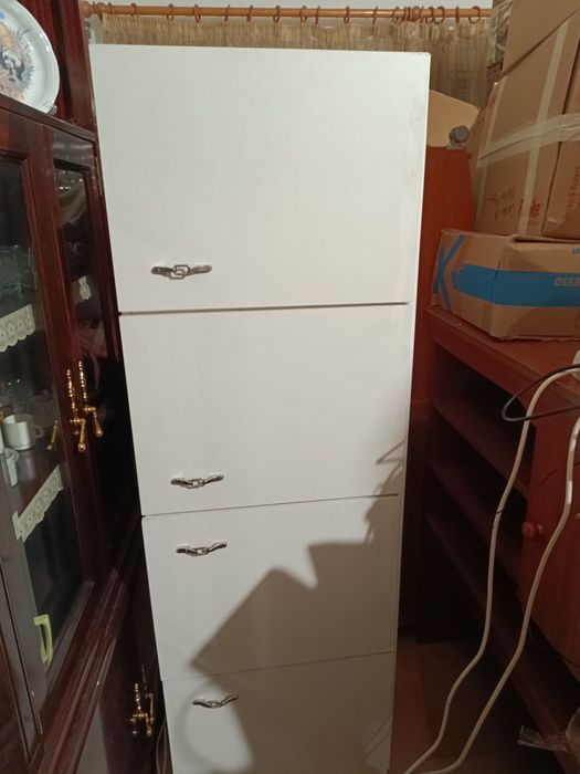 Móvel de parede branco