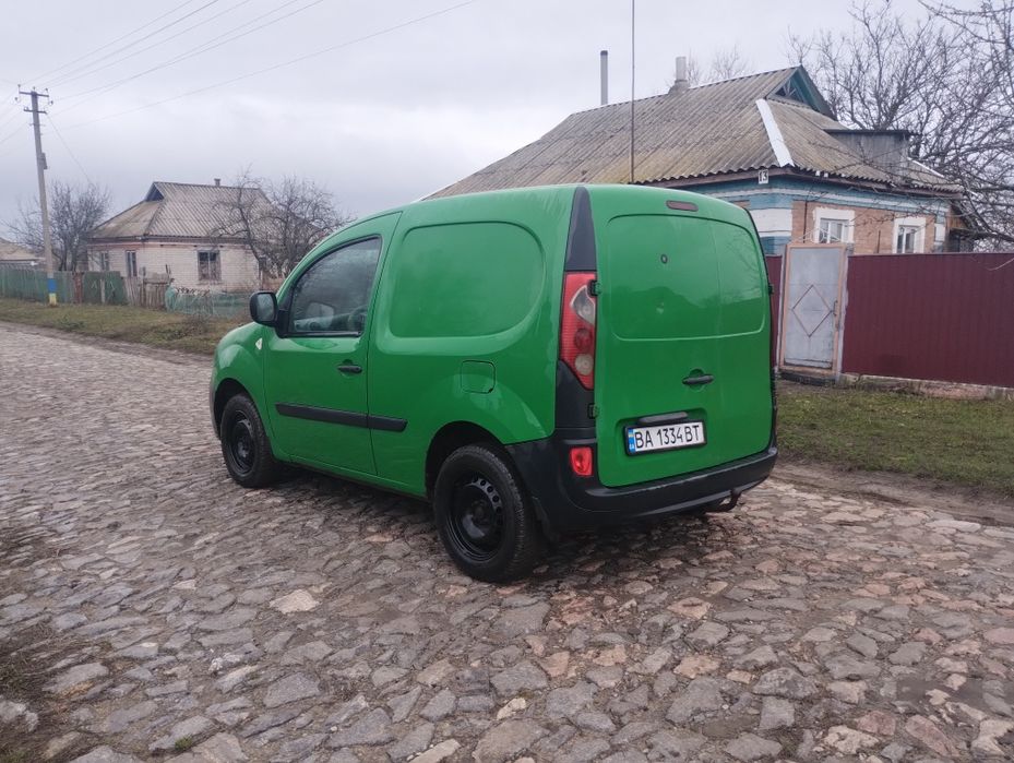 Автомобіль Рено кенго