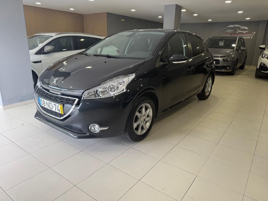 Peugeot 208 1.2 VTi Access