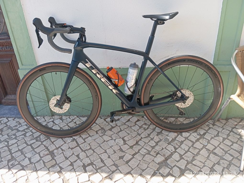 Trek Domane sl5 disc tamanho 54