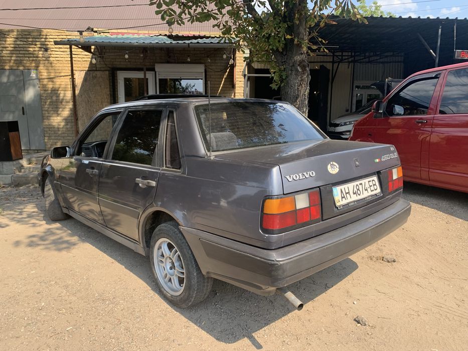 Продам Volvo 460 GLE