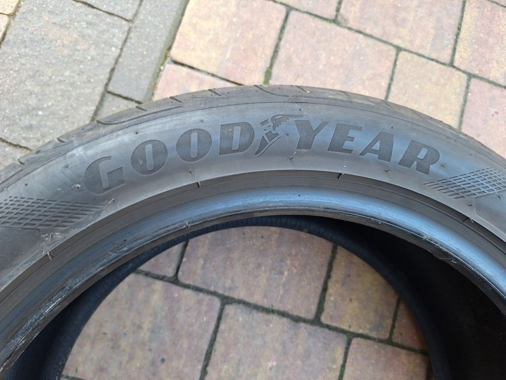 4 opony letnie 245/45/18 Goodyear z 2021 roku wysoki indeks