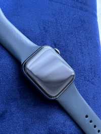 Продам власний  Apple Watch Series 6 44m