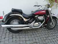 Suzuki Intruder Volusia 800