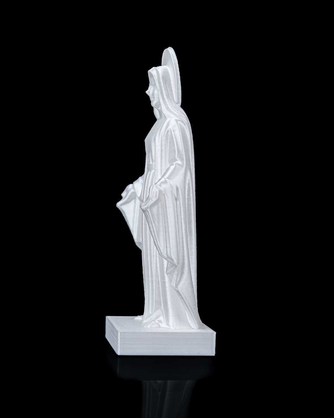 Holy Mary Estatua