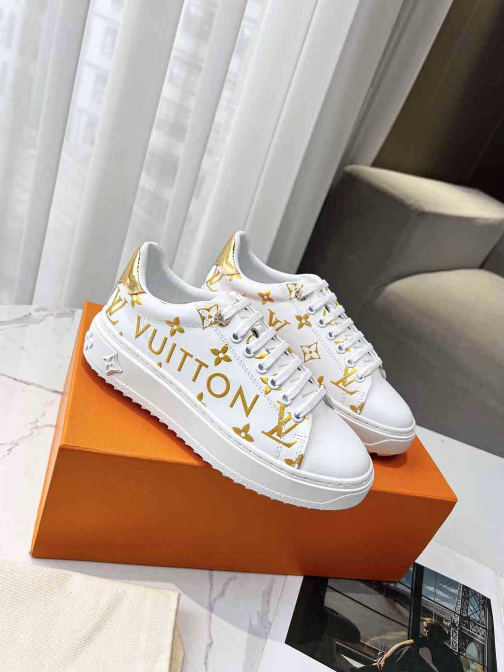 LOUIS VUITTON Buty Sportowe 'TIME OUT' Biało Złote