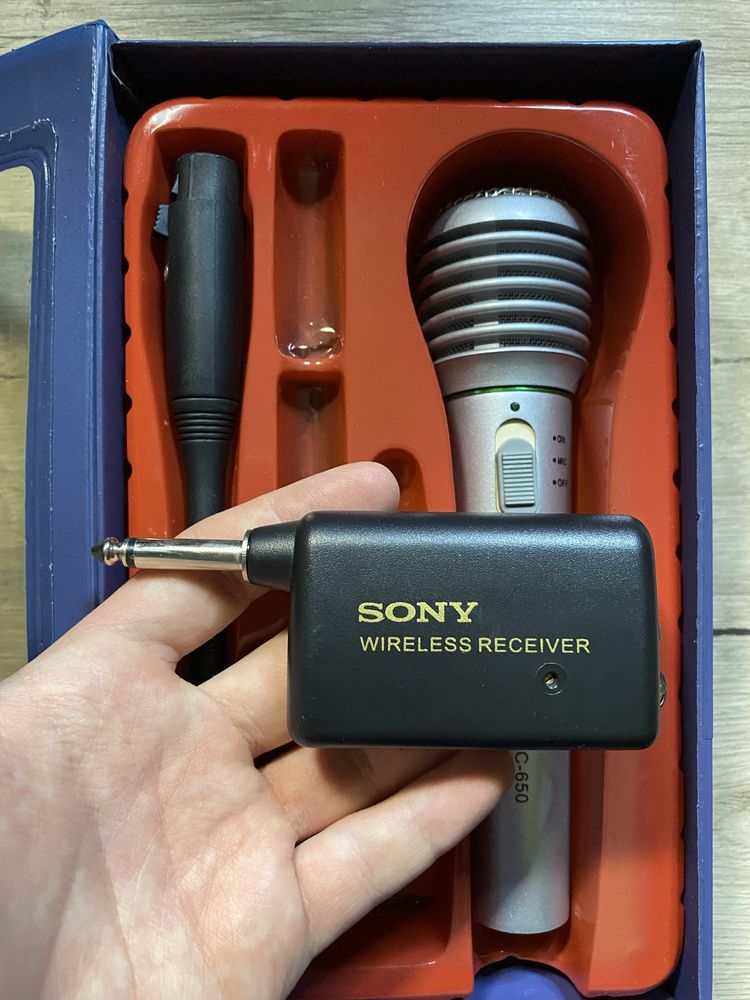 Винтажный микрофон Sony NC-650