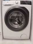 Pralka Electrolux 10kg ma 7 miesięcy
