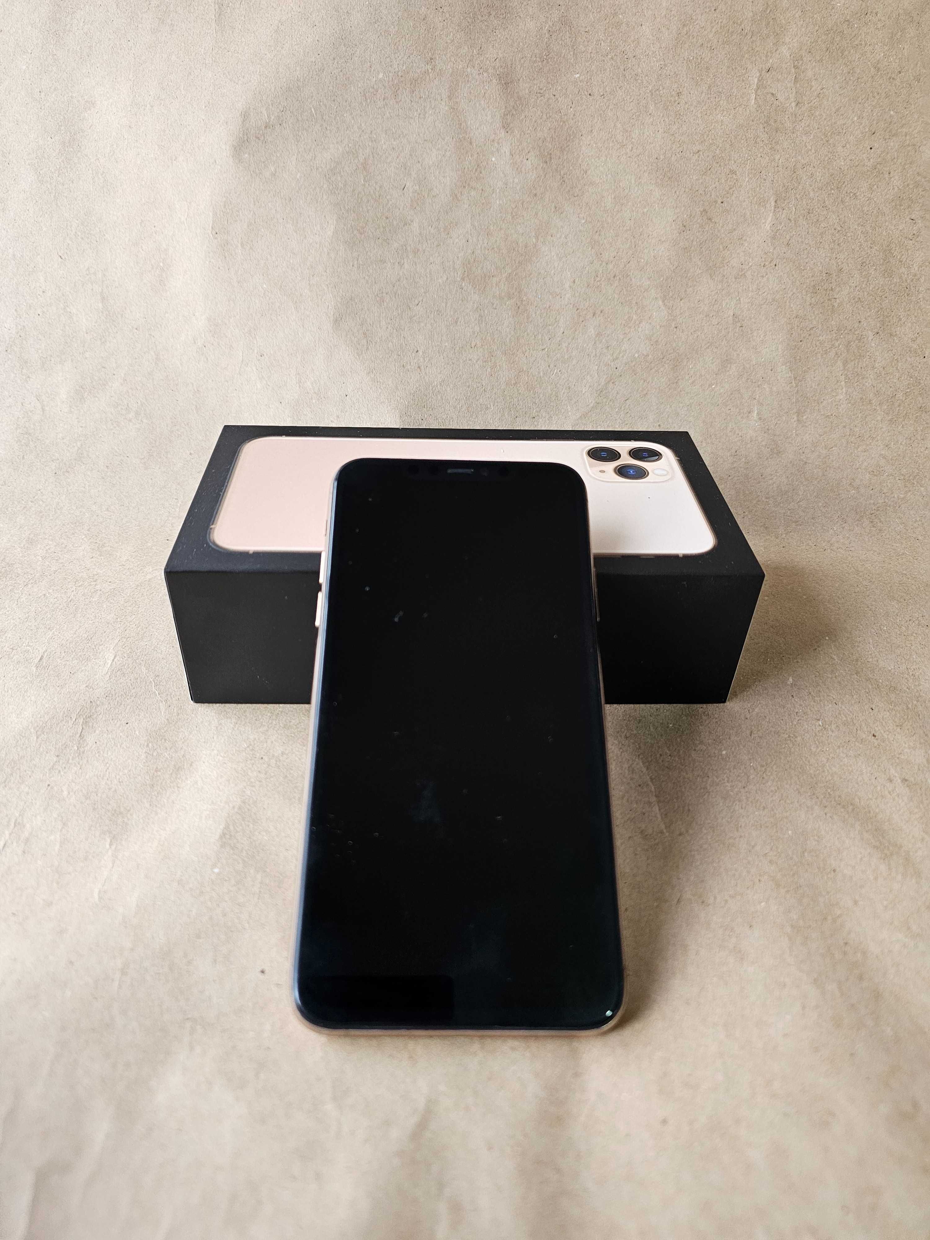 Iphone 11Pro Max 256gb. Ótimo estado. Bateria 76%.