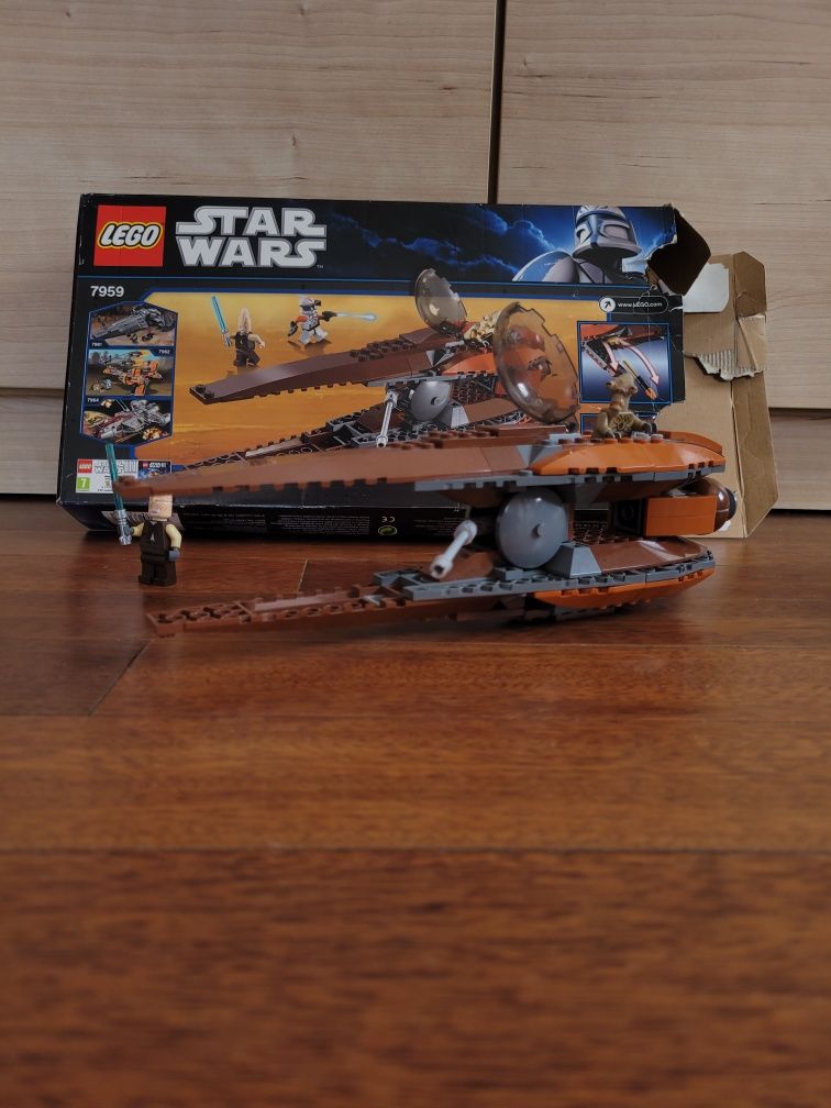 Lego star wars 7959 geonosian starfighter