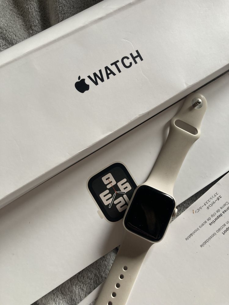 Apple Wath SE на гарантии