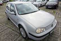VW GOLF IV 4 1998 1,8 125 kM 197000 km KLIMATYZACJA zarejestrowany