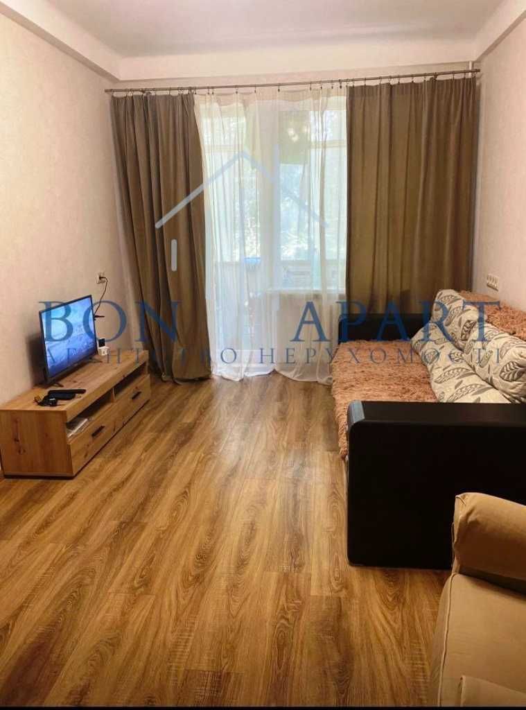 Оренда 2 к квартира, бул. Миколи Міхновського 27