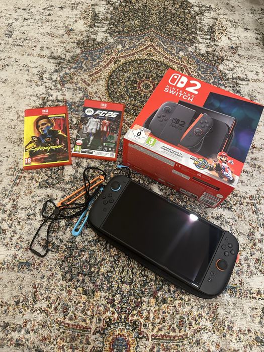 Nintendo Switch 2 + etui i gry