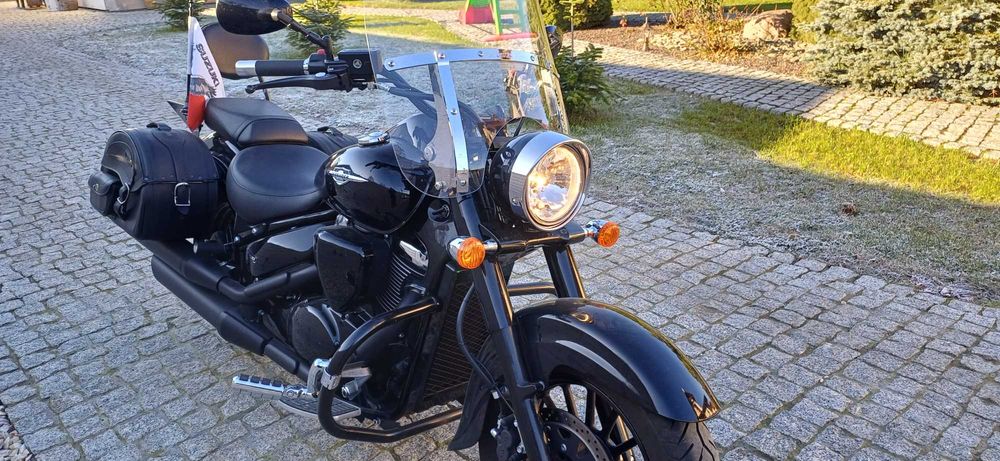 Motocykl Suzuki Intruder C800