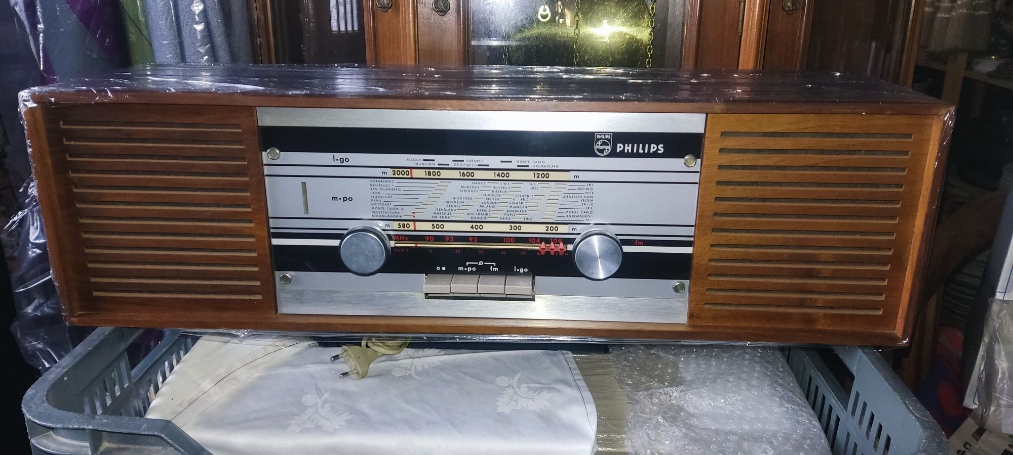 Rádio a válvulas philips