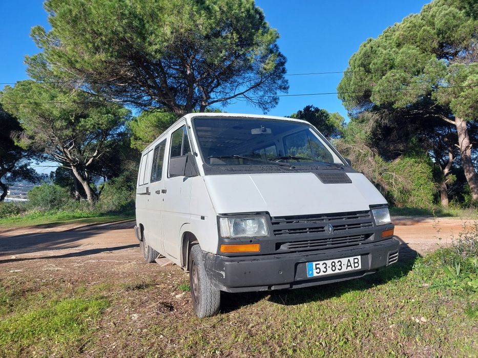 Renault TRAFIC 2.1 atmosférico