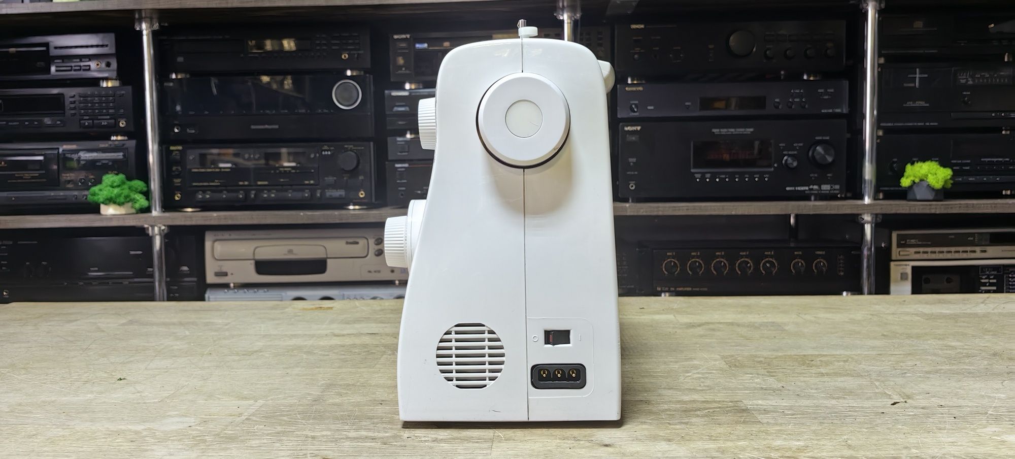 Швейна машинка Singer 2259