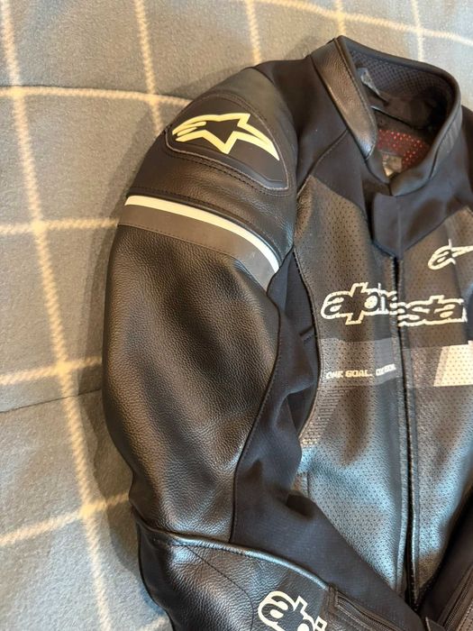 Casaco Alpinestars GP Force Airflow c/ protetor de costas