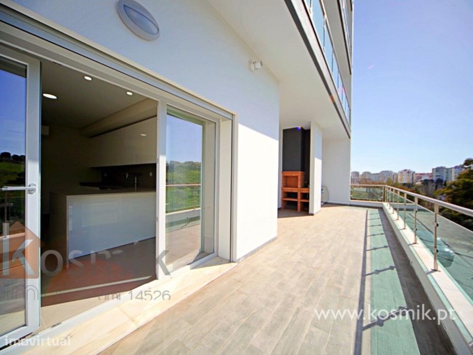 T4 SOLVILLAS - Odivelas - Lisboa :: TERRAÇO com ótimas vistas :: BOX