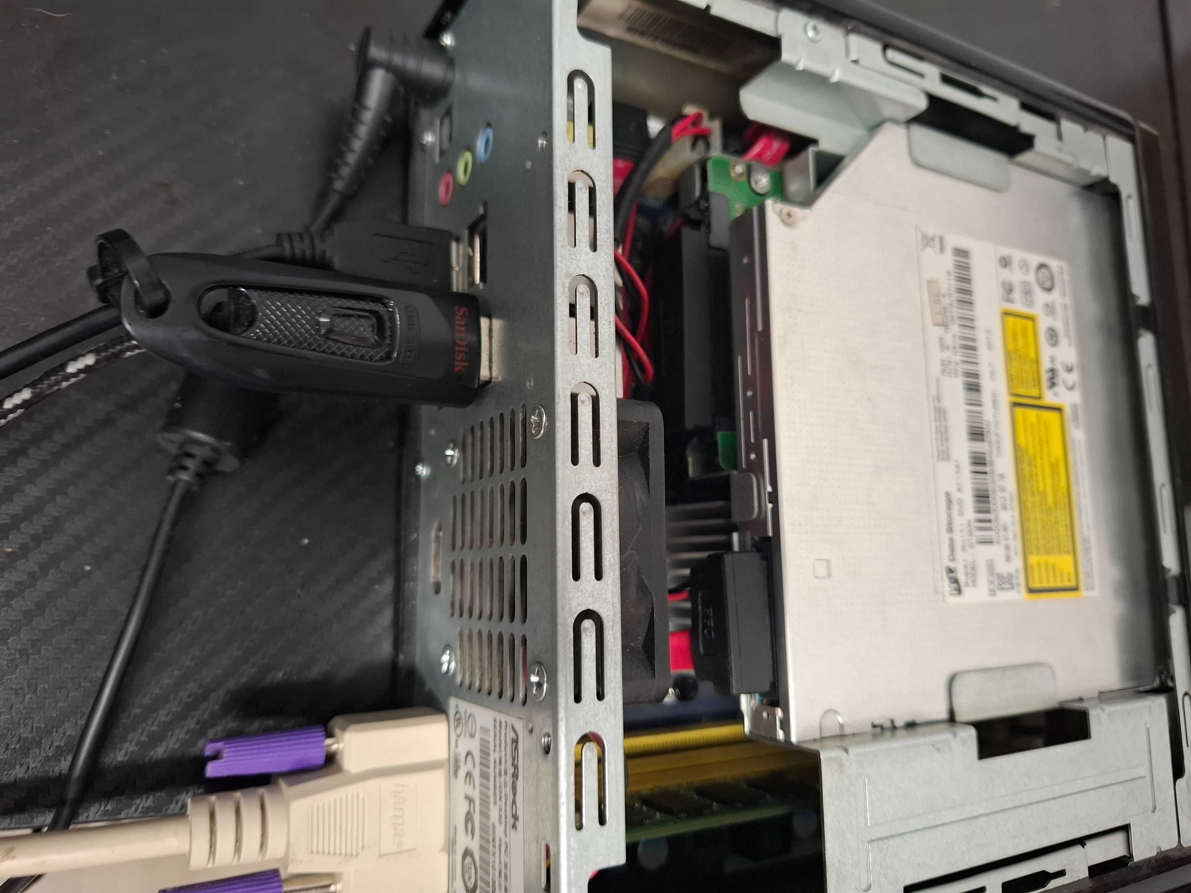 Asrock ION 330 Mini PC Atom 1.6 Ghz Nvidia Windows 7 FV23%
