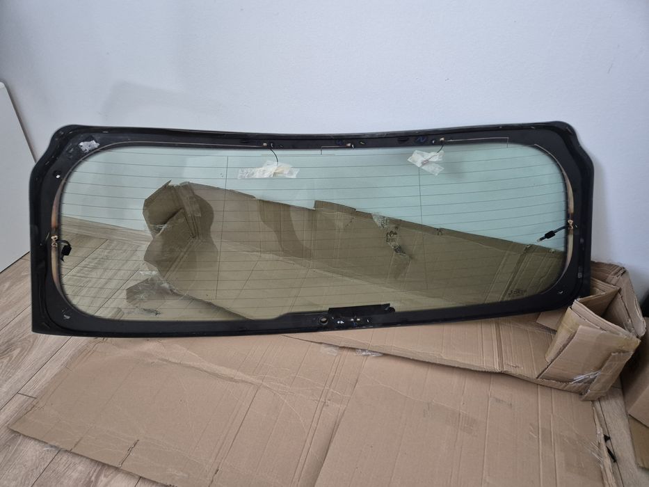 Używana szyba do klapy tył audi Q5 80a