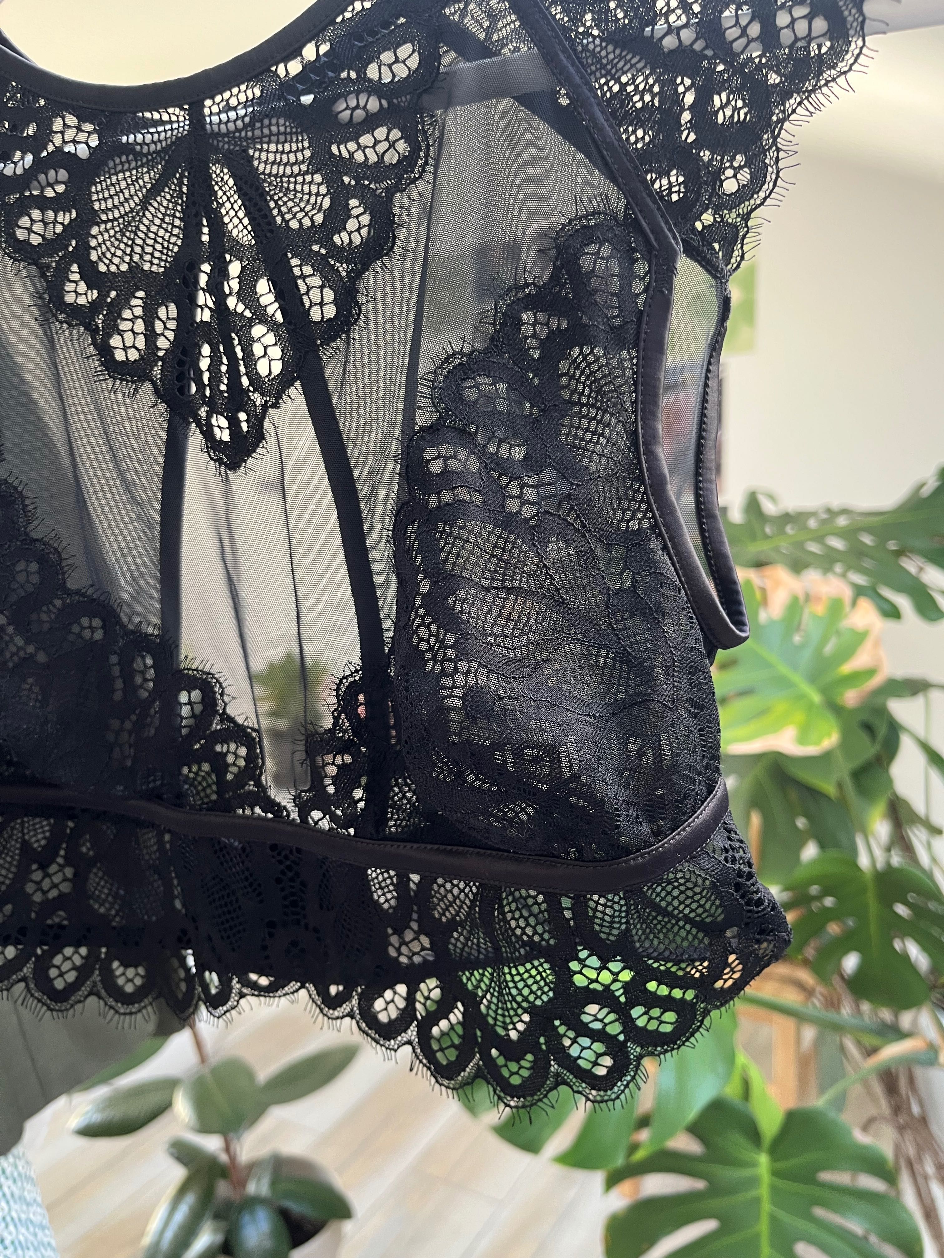 biustonosz top biustonoszowy koronkowy intimissimi XS