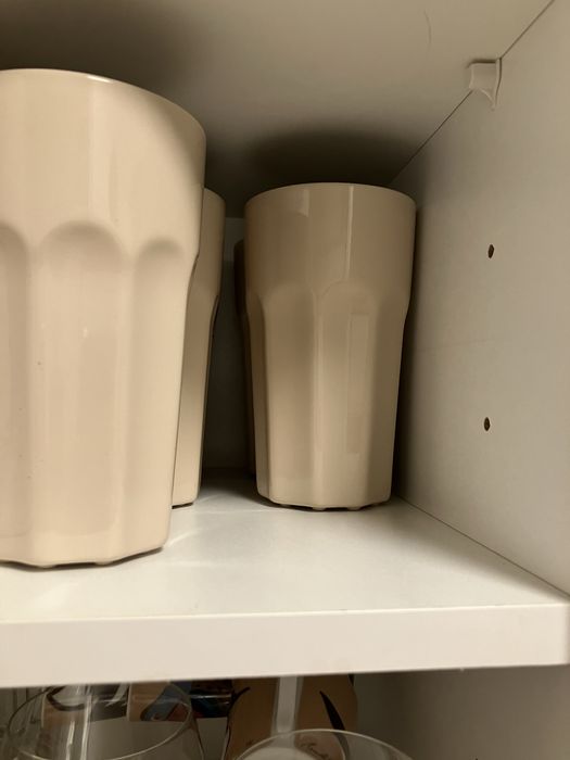 Copos IKEA Pokal Ceramic Beige e Branco
