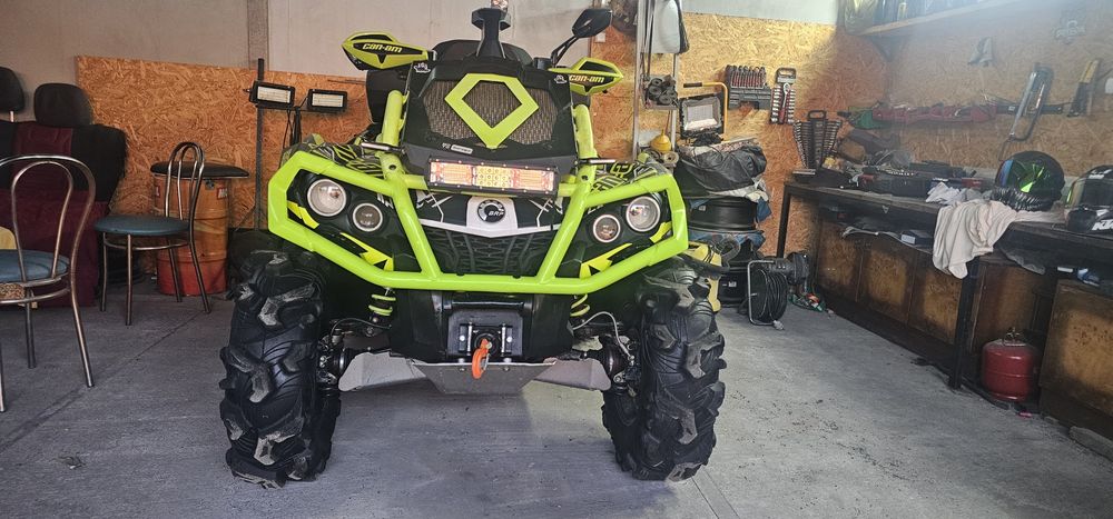 Can-am Outlander 1000R. Xmr  700 750