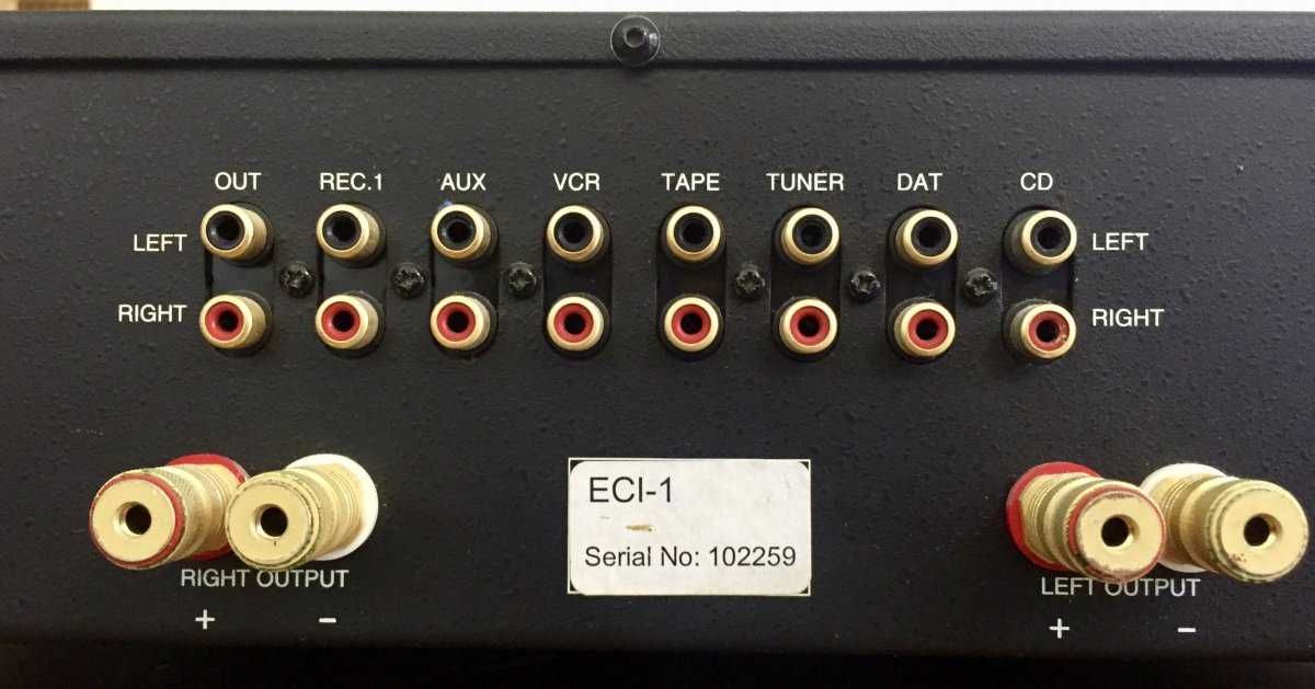 Amplificador Electrocompaniet ECI-1