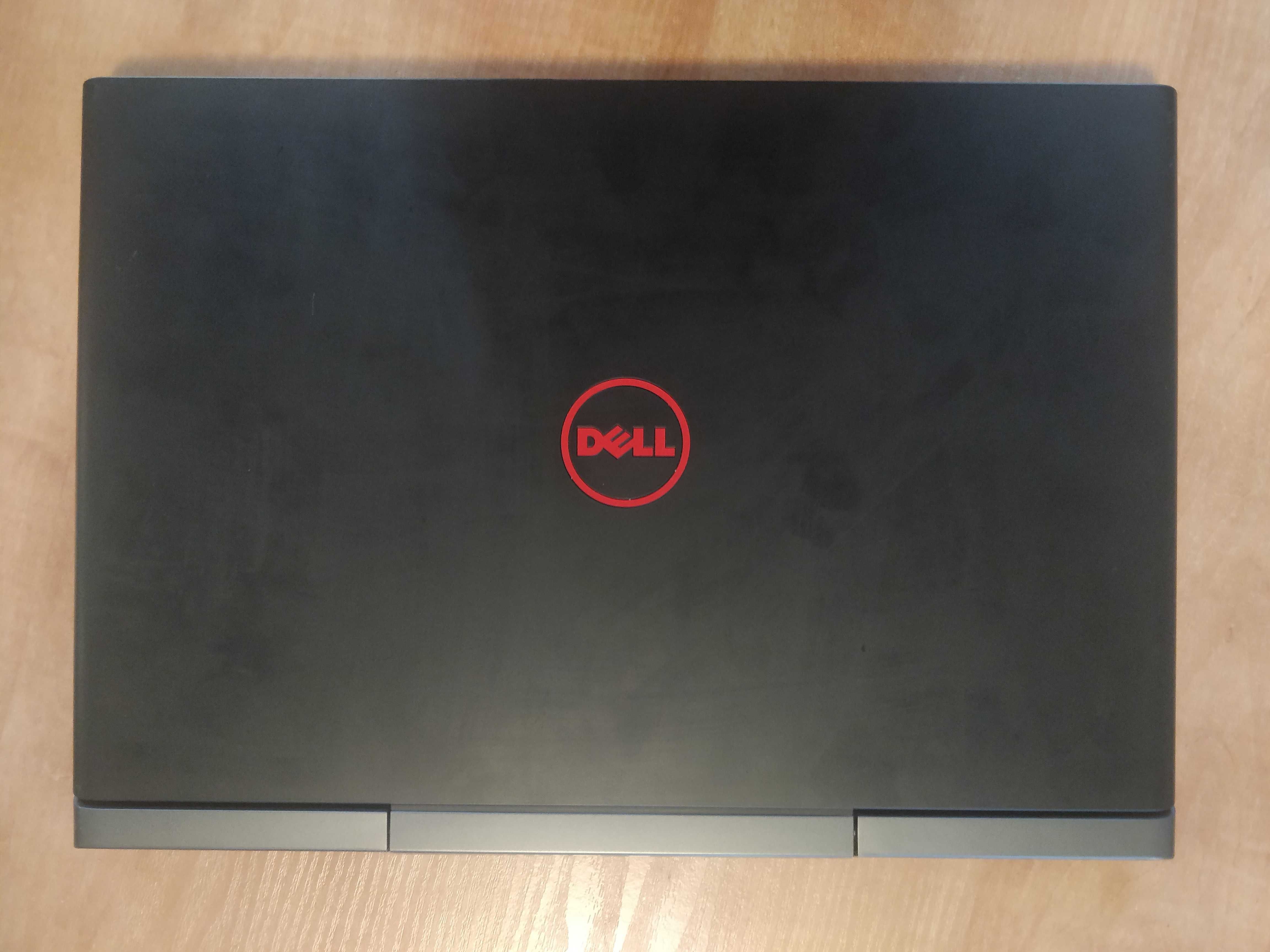 Dell Inspiron 7567 15,6 Intel Core i7 16GB GTX1050Ti ssd 120 + 1tb hdd