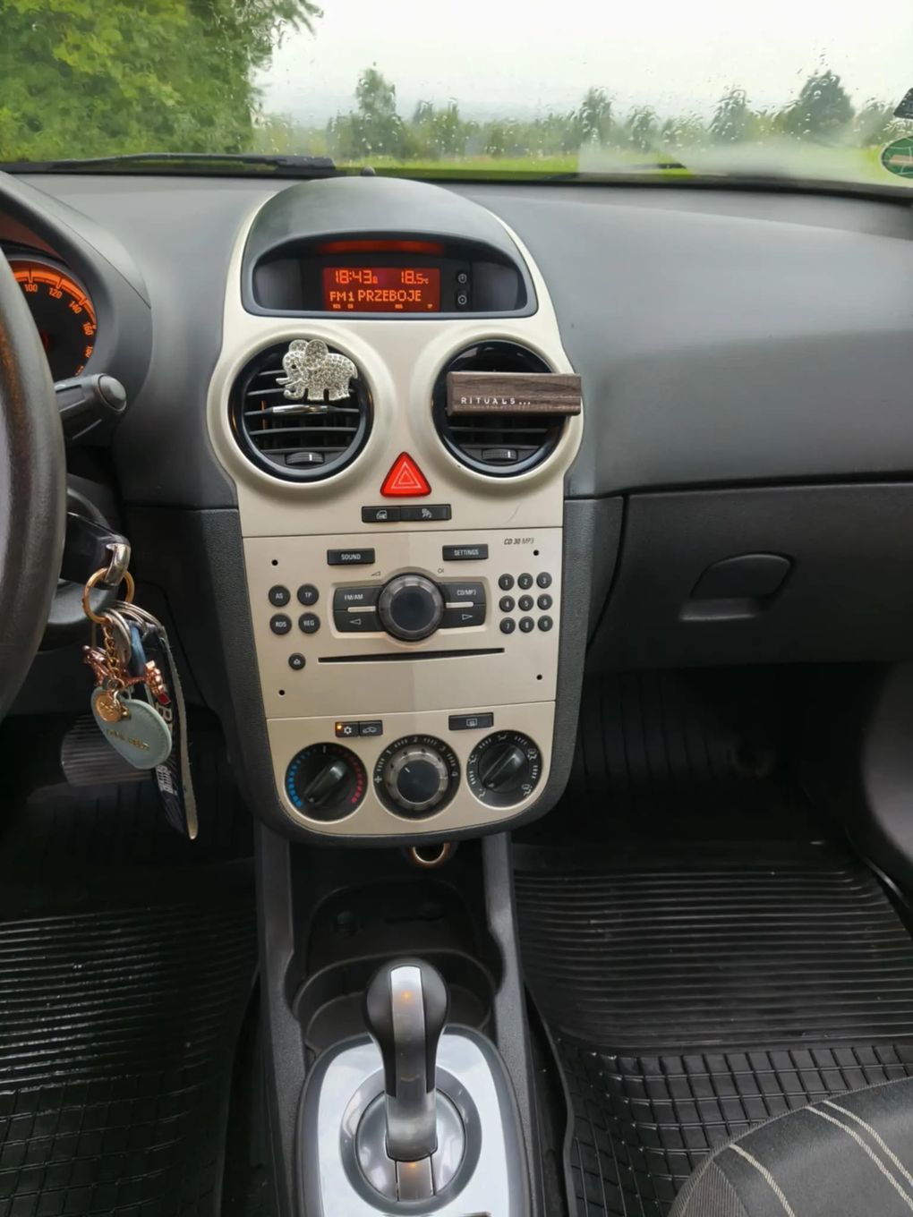 Opel Corsa Opel Corsa D Automat !!!