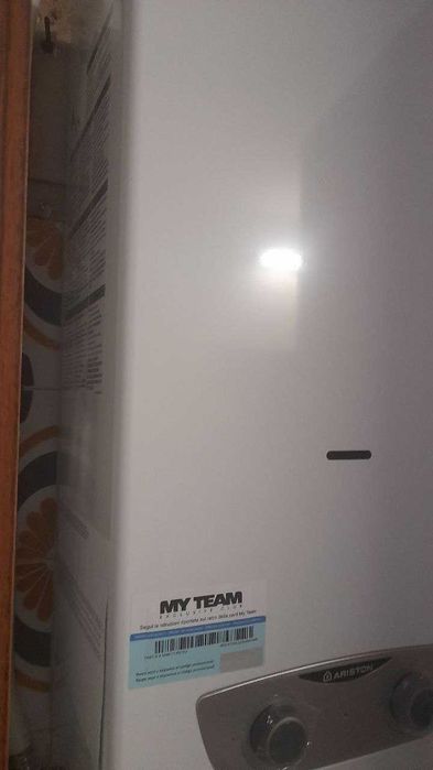 Esquentador à gás 11L  Ariston Fast- NOVO COM GARANTIA