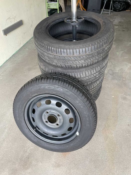 Opony letnie 175/65 R14 + opona zapasowa na feldze