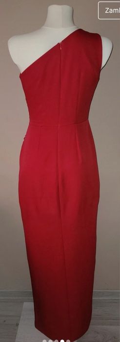 Długa sukienka wieczorowa