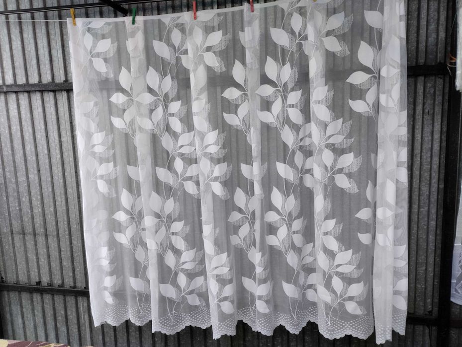 Nowa firanka żakardowa 2,50 wys. x 3,00 szer.