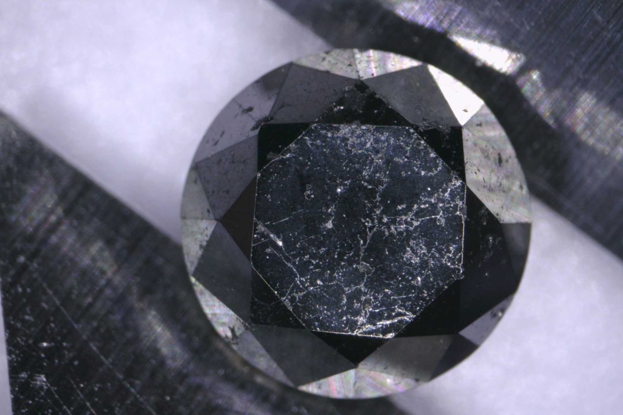 Diament 0.83ct Czarny Brylant