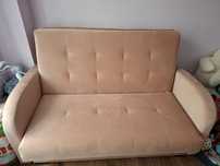 Sofa dwuosobowa różowa