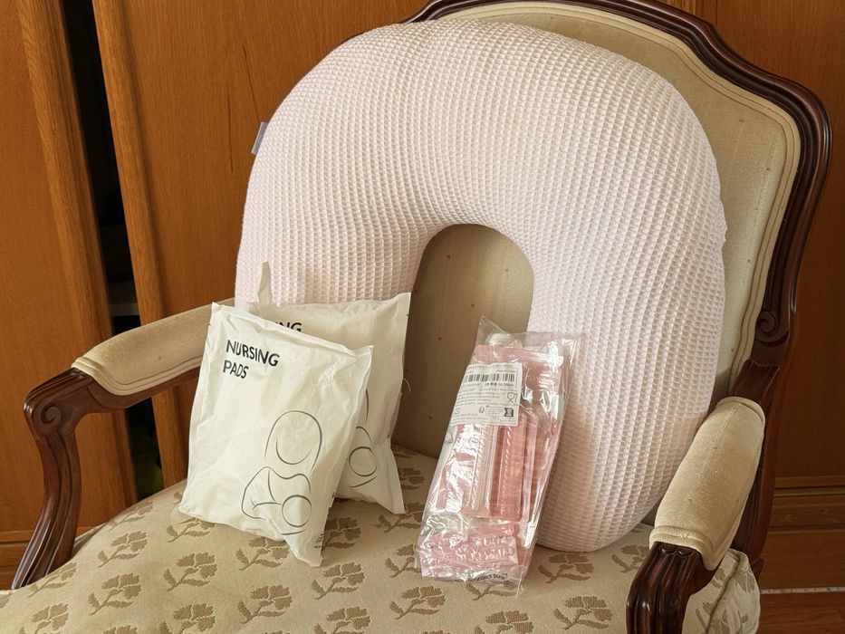 Almofada de amamentacão Rosa