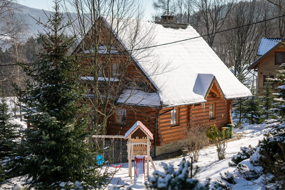 Dom domek z bali do wynajęcia W GÓRACH BALIA JACUZZI nad jeziorem