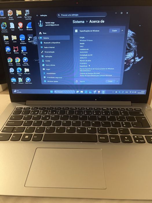 Lenovo Ideapad silver
